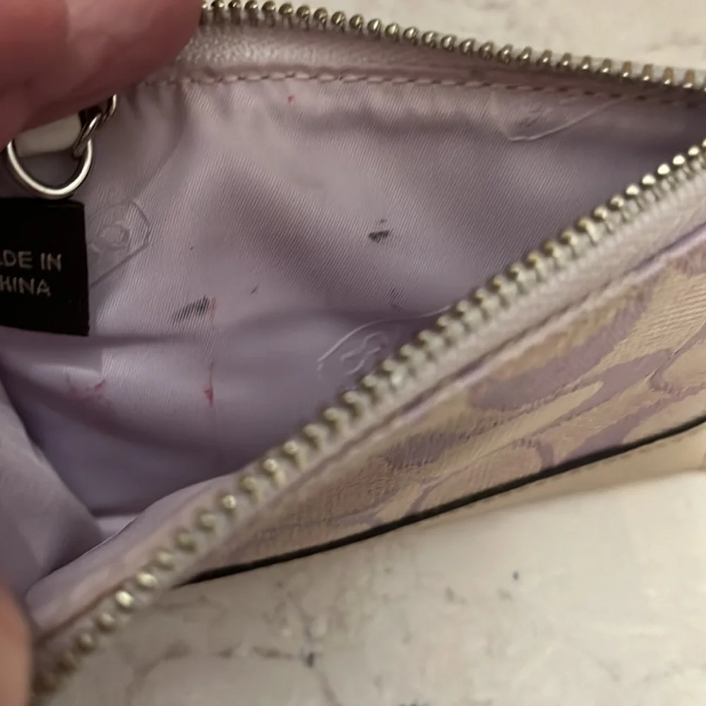 Coach lilac/cream small card wallet with keychain - Picture 3 of 6